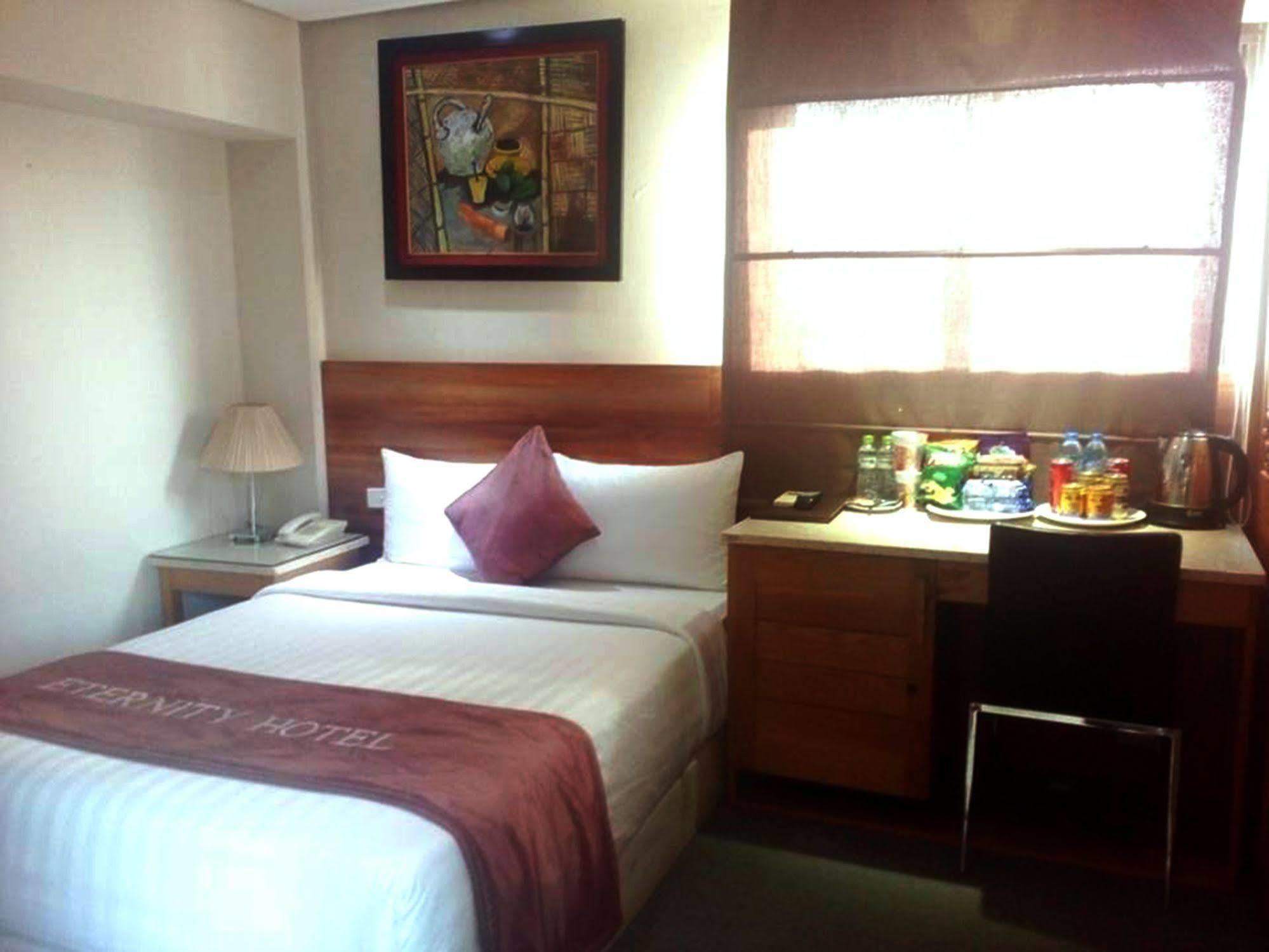 Hanoi Eternity Hotel Екстериор снимка